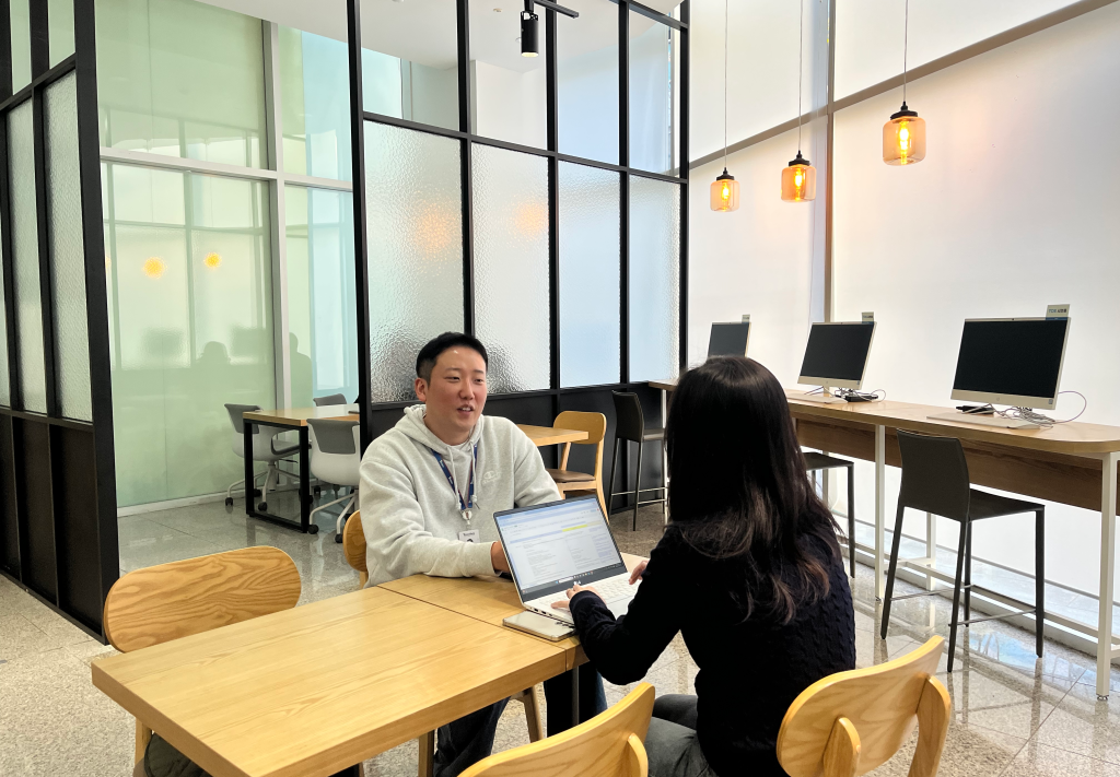 기획 인터뷰 사진 2